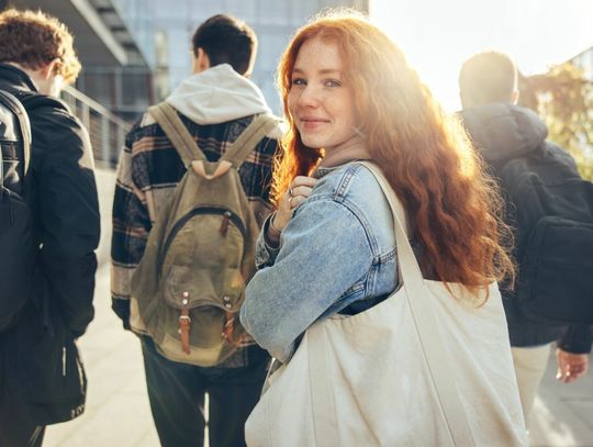 2280 zł co miesiąc dla studenta. Jest jeden warunek