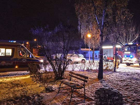 Straż dotarła do nich w środku nocy. Cała rodzina trafiła do szpitala!