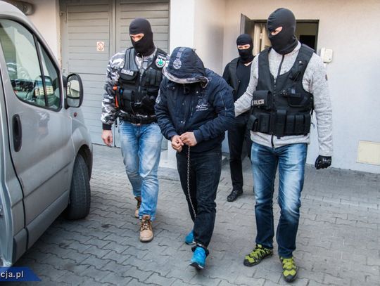 80 kaliskich policjantów w akcji. Zatrzymano siedem osób