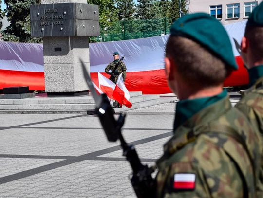 Armia ZATRUDNIA. Szukają fachowców z tych dwóch zawodów