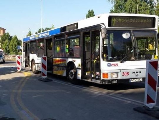 Burdy w autobusach na trasie Kalisz-Ostrów. Spółka wprowadza patrole ochrony