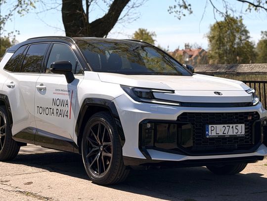 Całkowicie nowa Toyota RAV4 - poznaj jej możliwości podczas Dni Otwartych 11-16 maja
