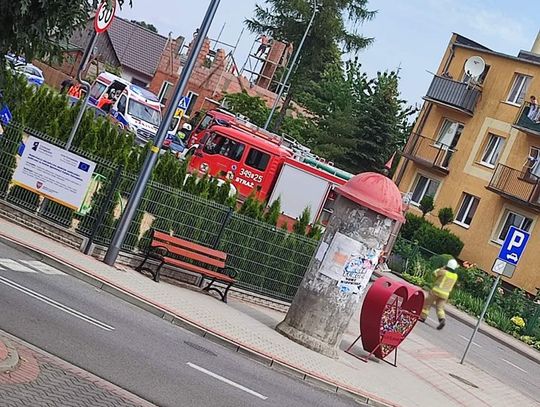 Chciał ją tylko ominąć, a potrącił. Kobieta trafiła do szpitala