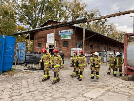 Chemikalia w Szczypiornie: interweniowała straż pożarna ZDJĘCIA