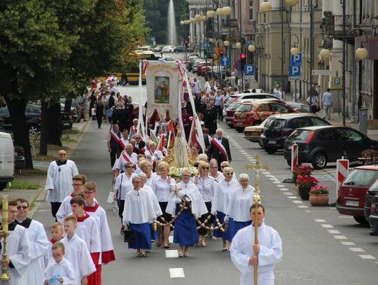 Co z uroczystościami kościelnymi? Księża chcą znać kolejne etapy „nowej normalności”