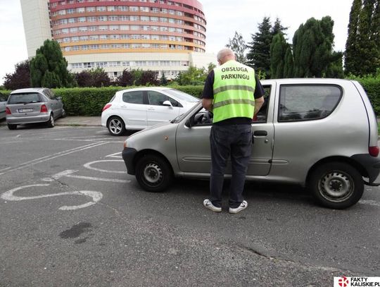 Cofną podwyżkę za parking przy szpitalu?