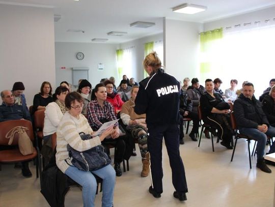 Cyberprzemoc, hejt i seksting. Z rodzicami uczniów o zagrożeniach w sieci