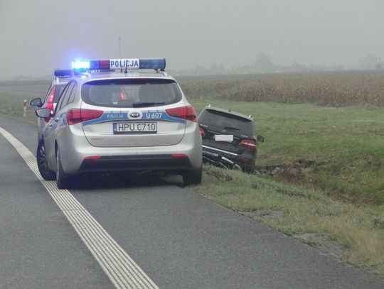 Dachowanie i zderzenie trzech aut na obwodnicy