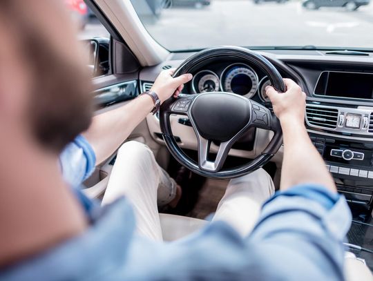 Darmowe ogłoszenia motoryzacyjne - na jakich stronach szukać używanych aut?