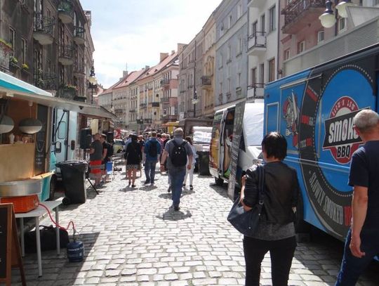 Darmowe vouchery na food trucki. Mamy zwycięzców!