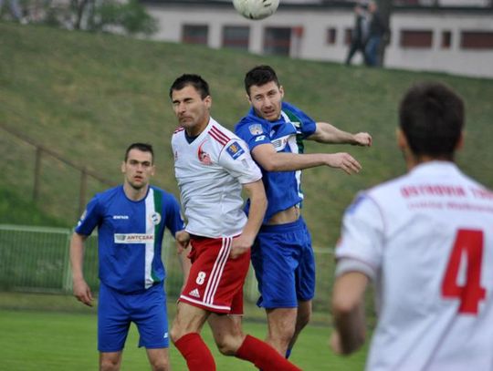 Derby w półfinale