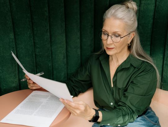 Dlaczego skóra nie zawsze starzeje się równomiernie?