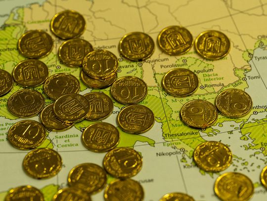 Geopolityka, AI, kryptowaluty i giełda — jakie siły będą kształtować rynki finansowe w drugiej połowie 2026 roku?