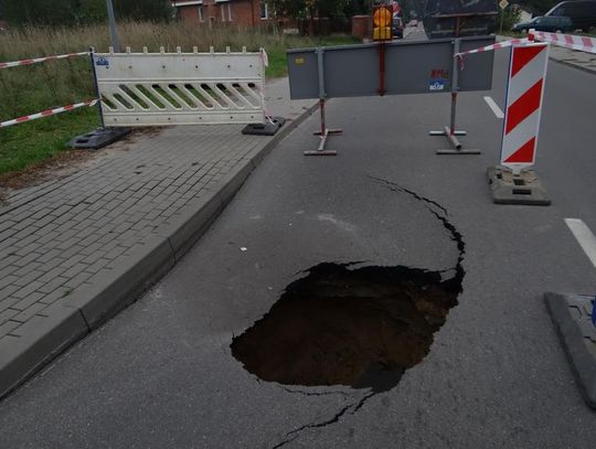 Głęboka zapadlina na Winiarach ZDJĘCIA