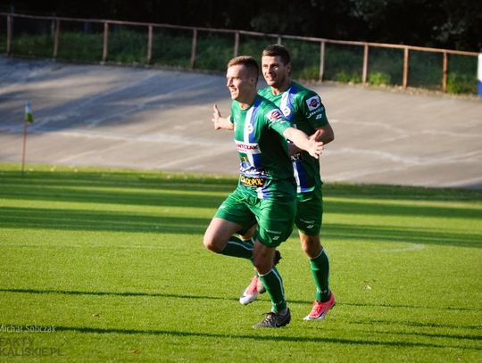 Gole stadiony świata! KKS zdobył Świecie WIDEO