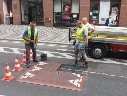 Ile kosztował demontaż progów zwalniających na Śródmiejskiej? Odpowiedź zaskakuje