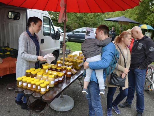 Impreza muzyką i miodem płynąca ZDJĘCIA