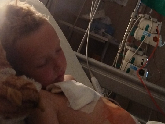 Jednego dnia bawił się z kolegami, następnego trafił na onkologię. Dramatyczna diagnoza 5-letniego Franka