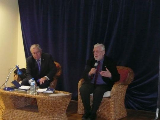 Jerzy Stępień w Kaliszu: W Polsce mamy teraz początek procesu rewolucyjnego
