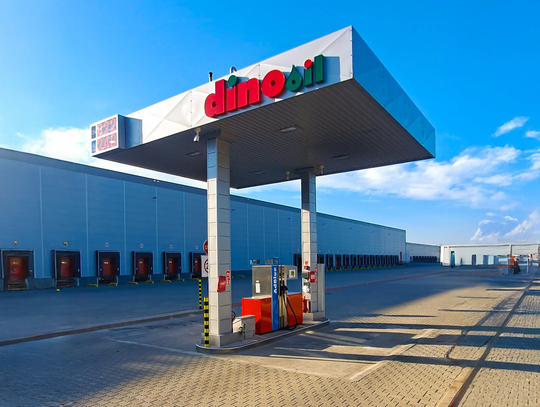 Już nie tylko mięso, chleb i chemia. Sieć wprowadzi handel paliwami Już nie tylko mięso, chleb i chemia. Sieć wprowadzi handel paliwami