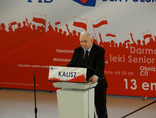 Kaczyński w Kaliszu. Tłumy ludzi na spotkaniu z prezesem PiS WIDEO i ZDJĘCIA