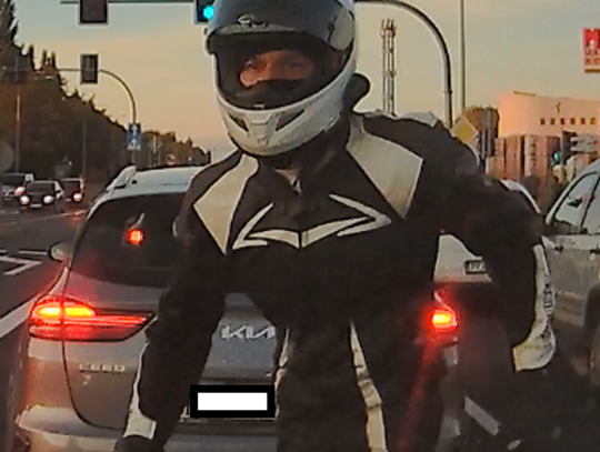 Kaliska policja szuka TYCH motocyklistów! ZDJĘCIA