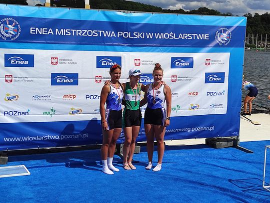 Kaliskie podium w jedynce. Wioślarki KTW z medalami Młodzieżowych Mistrzostw Polski