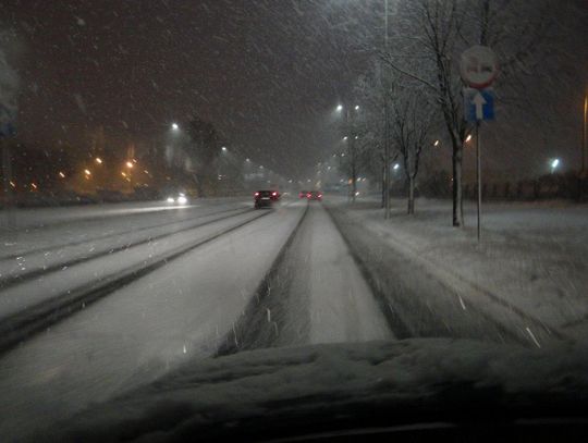 Kalisz zasypany śniegiem. Będzie jeszcze gorzej ZDJĘCIA