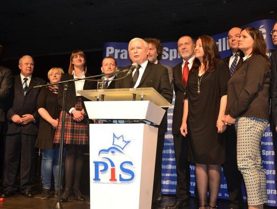 Kaliszanie lgną do PiS-u. Partia rośnie w siłę!