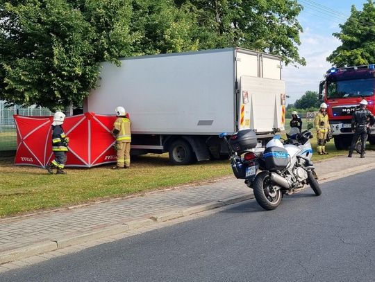 Kaliszanin zmarł w aucie. „Przejechał przez drogę publiczną”