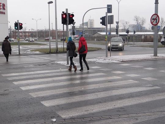 Kamery ZDM nagrają i ukarzą pieszych  PRIMA APRILIS :)