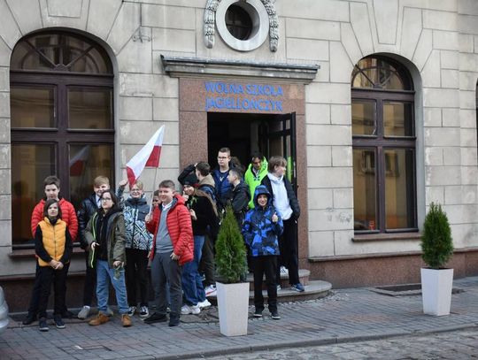 Kiedyś był tu bank, potem hotel - teraz pierwsza wolna szkoła w Kaliszu. „Tu oceny nie są najważniejsze” ZDJĘCIA