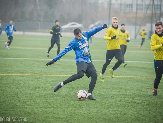 KKS na piątkę. Lider trzeciej ligi pokonał w pierwszym sparingu RKS Radomsko (ZDJĘCIA)