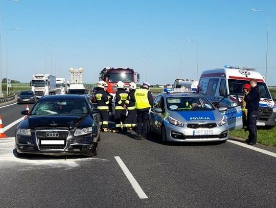 Kobieta z dwójką dzieci uciekała przed policją. Była kompletnie pijana!