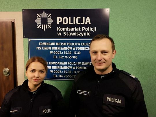 Kobieta zaczęła rodzić. Do szpitala pilotowali ją policjanci