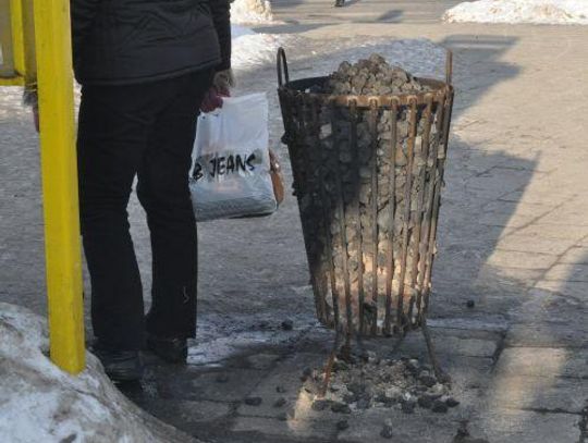 Koksowniki przygotowane na mróz, ale na razie nie będą wystawione