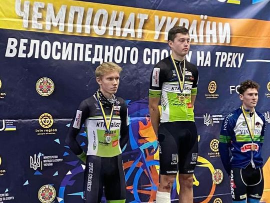 Kolarze KTK na podium we Lwowie