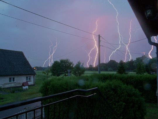 Kolejne burze i duży spadek temperatury