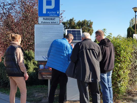 Kolejne zmiany na parkingu przy okrąglaku