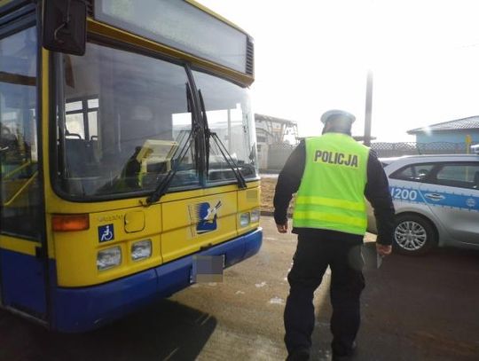 Kompletnie pijany kierowca autobusu. Nie wiedział, jaką linią i dokąd jedzie