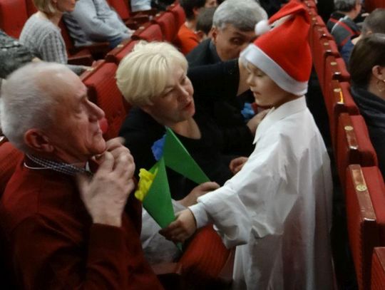 Krasnoludki z przedszkola nr 1 dla babć i dziadków ZDJĘCIA i WIDEO