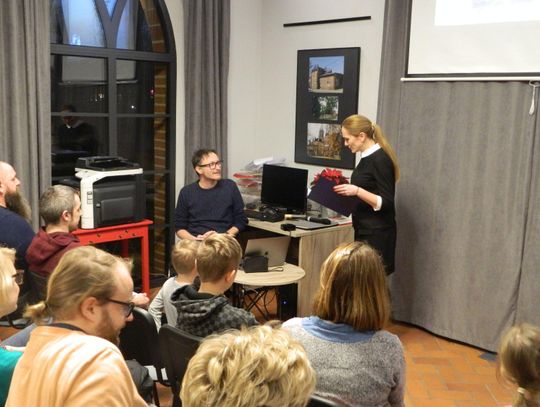 Krok po kroku do osiągnięcia celu. Michał Woroch gościem biblioteki w Opatówku