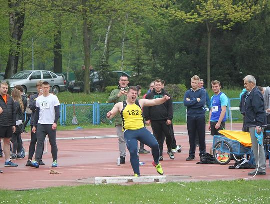 Lekkoatleci rozpoczęli sezon. Medale i rekordy we Wrocławiu ZDJĘCIA