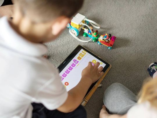 Dziecko na półkolonii letniej z Go4Robot