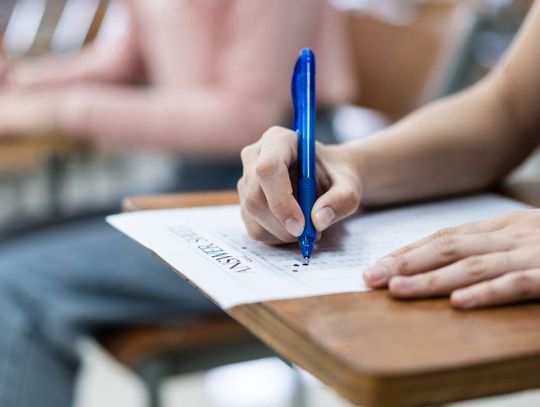 Maturzyści jeszcze nie skończą, ósmoklasiści już zaczną swój egzamin