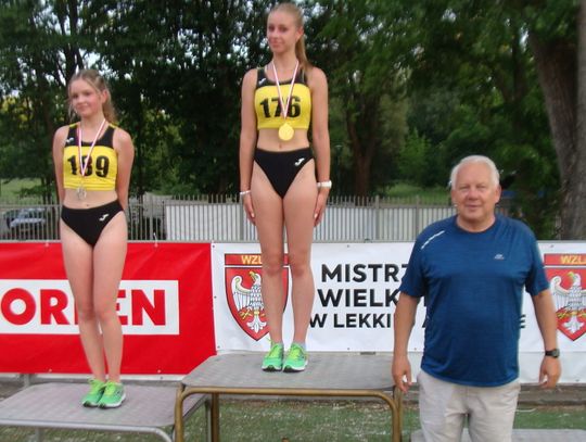Medale chodziarzy i biegaczy UKS 12. Paulina Tomaszewska o krok od minimum na ME