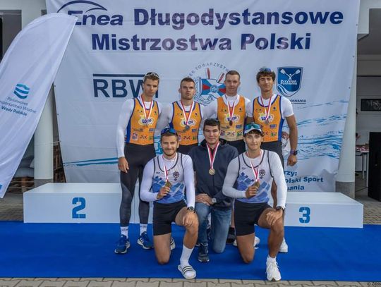 Medalowe starty wioślarek i wioślarzy KTW w regatach w Poznaniu