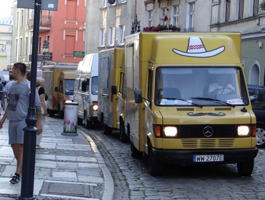 Miasto nie zapłaci wielkich pieniędzy, a food trucki i tak przyjadą. Wcześniej przepłacaliśmy?