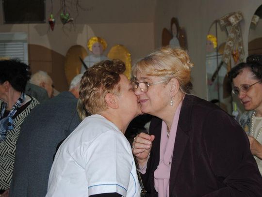 Mieszkańcy DPS podzielili się opłatkiem