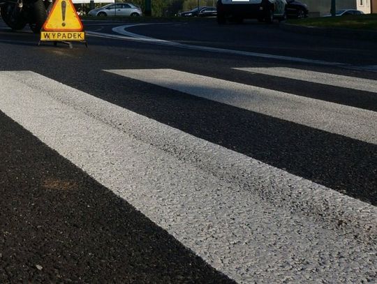 Młoda kobieta potrąciła chłopca na pasach. Dziecko trafiło do szpitala